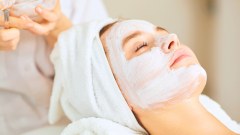 North Shore Deluxe Facial | 60 min - Facial Massage