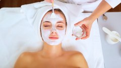 Youth Deep Cleansing Facial | 50 min - Facial Massage